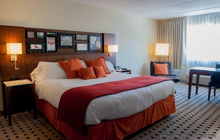 Delta Hotels By Marriott Utica Kültér fotó