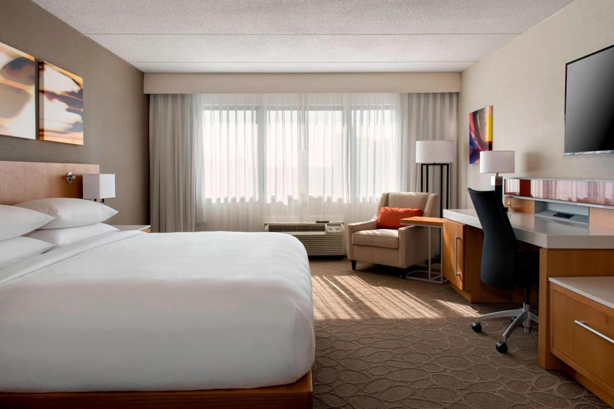 Delta Hotels By Marriott Utica Kültér fotó