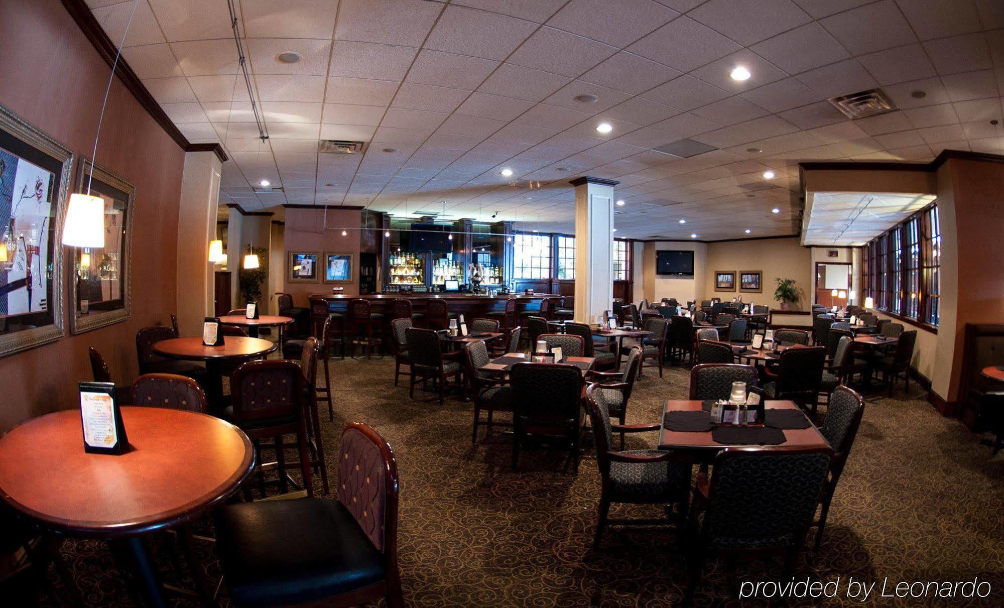 Delta Hotels By Marriott Utica Kültér fotó