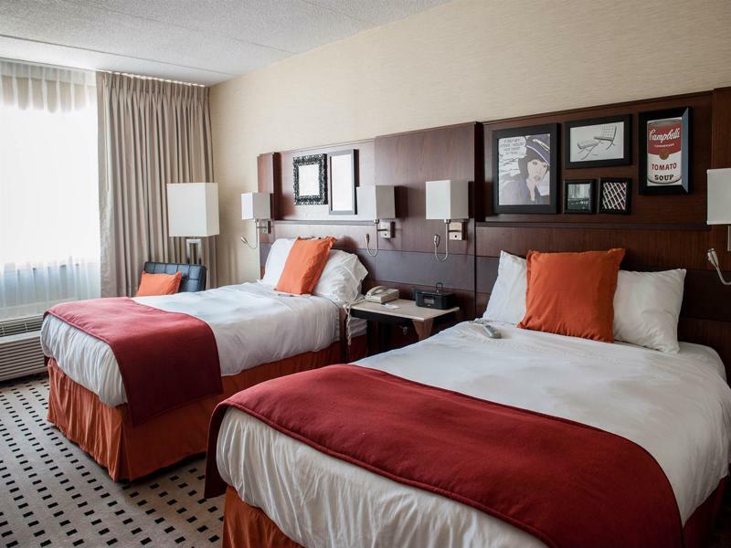 Delta Hotels By Marriott Utica Kültér fotó